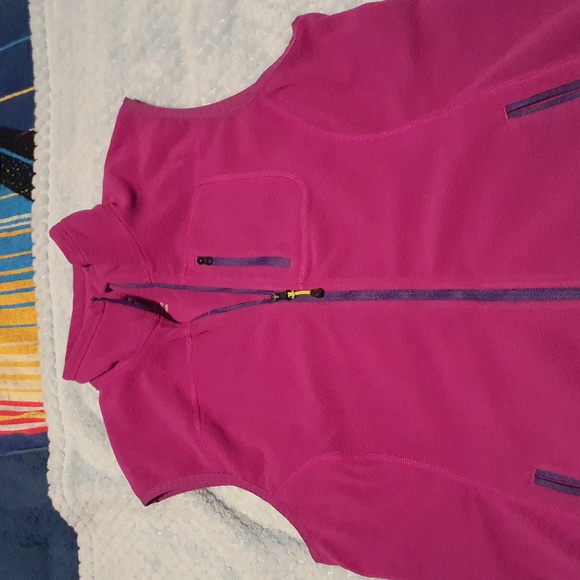 Eddie Bauer Ascent Dark Pink Fleece vest with 3 front pockets - Picture 4 of 4